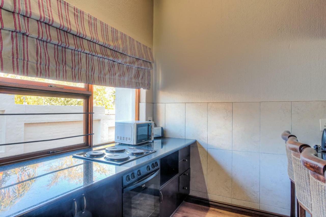 Sunninghill Guest Lodges Joanesburgo Exterior foto