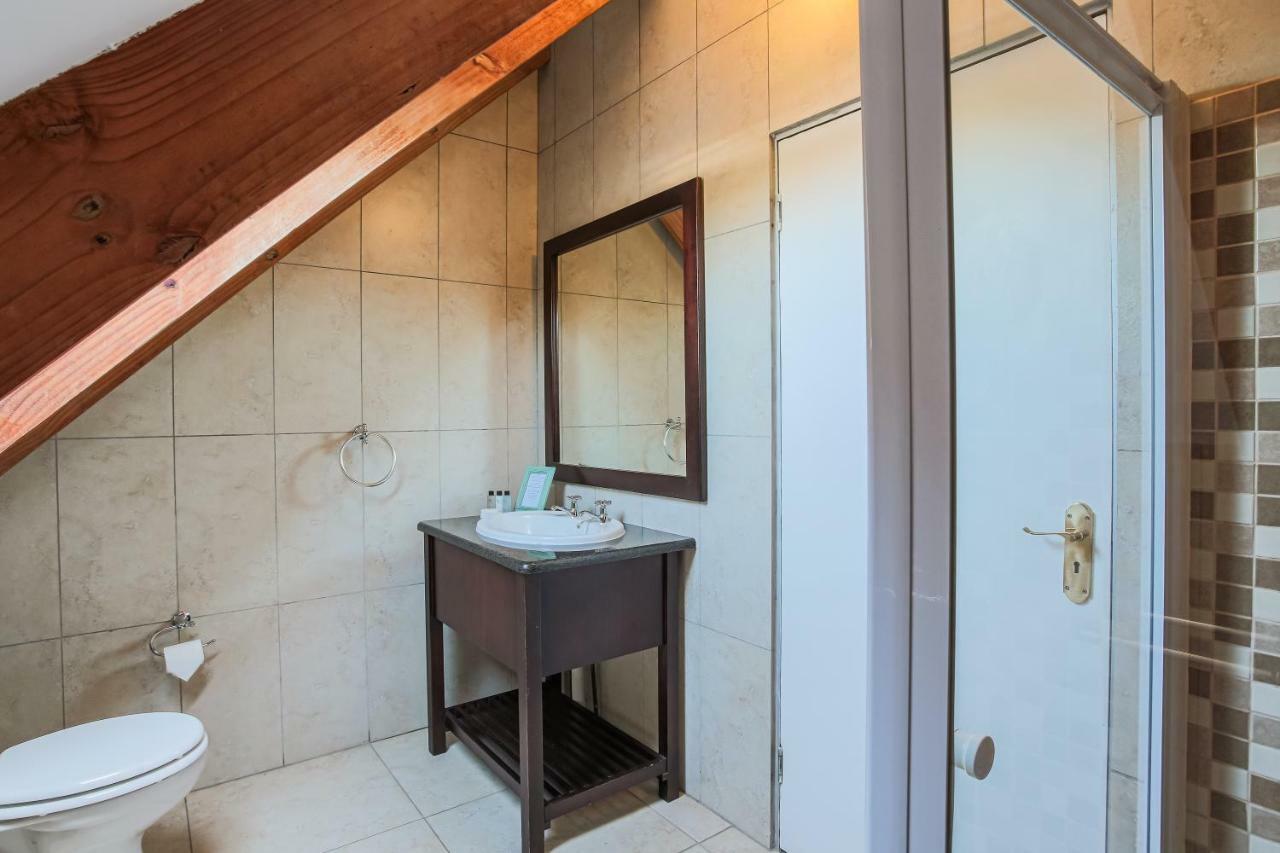 Sunninghill Guest Lodges Joanesburgo Exterior foto
